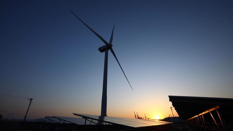 自然電力2件目となる風力発電所開発案件「北九州響灘風力発電所・太陽光発電所」完工のお知らせ