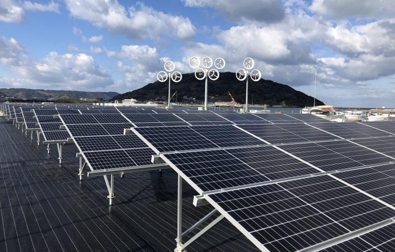 唐津市浄水センターに防災・減災機能向上のための太陽光発電設備・蓄電池設備を導入 ～新設・既存の発電設備における需給を最適制御システムで連携～
