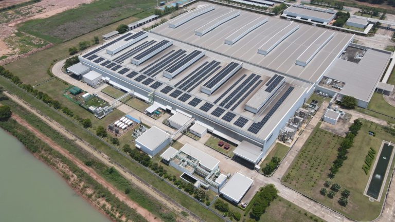 Aisin Thai Automotive Casting (Aisin Group) and Shizen Energy / Constant Energy completed a first solar rooftop with a Corporate PPA as Shizen Energy’s first solar rooftop project under a PPA scheme in Thailand